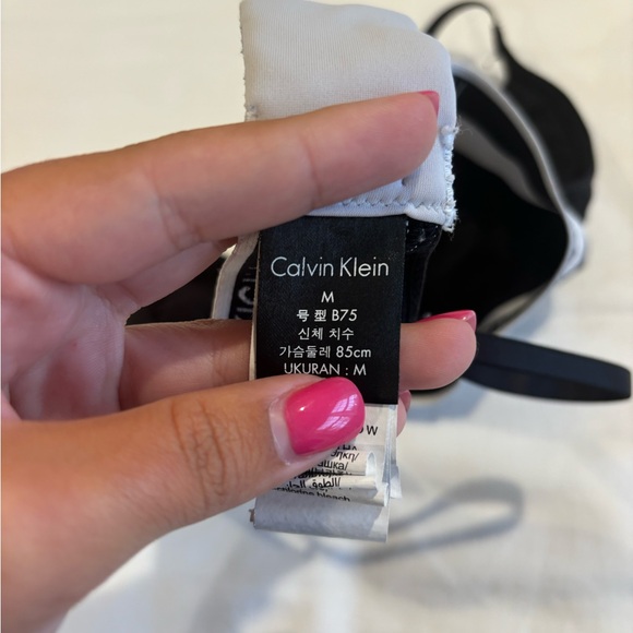 Calvin Klein Bralette - Picture 3 of 5
